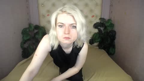 Snapshot of lena_paulles chatting on 02/07/25, 04:06 Lena online show from 02/07/25, 04:06