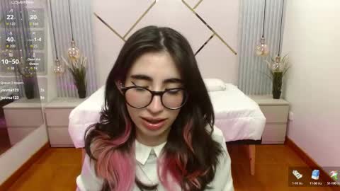 Lena online show from 09/16/25, 08:10