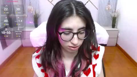 Lena online show from 09/26/25, 08:35