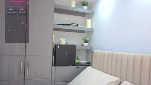 Snapshot of lena_slaave chatting on 09/10/25, 05:35 Lena online show from 09/10/25, 05:35