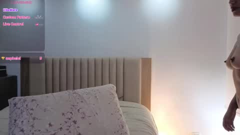 Snapshot of lena_slaave chatting on 10/21/25, 05:57 Lena online show from 10/21/25, 05:57