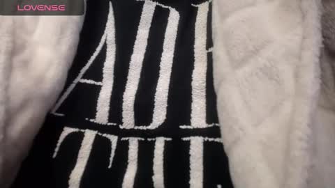 Snapshot of lenagolden chatting on 01/23/25, 02:07 lenagolden online show from 01/23/25, 02:07