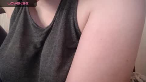 Snapshot of lenagolden chatting on 03/08/25, 12:09 lenagolden online show from 03/08/25, 12:09