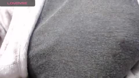 lenagolden online show from 12/20/25, 11:50