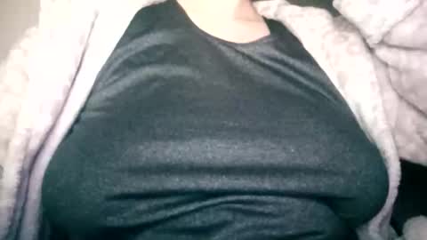 Snapshot of lenagolden chatting on 02/12/26, 02:56 lenagolden online show from 02/12/26, 02:56