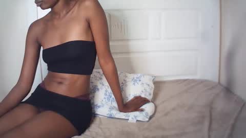 lenah6 online show from 04/10/26, 04:50