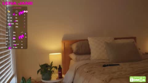 Snapshot of lenajane_xx chatting on 11/24/25, 06:40 lenajane_xx online show from 11/24/25, 06:40