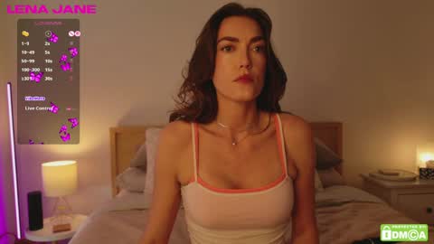 lenajane_xx online show from 04/07/26, 09:48