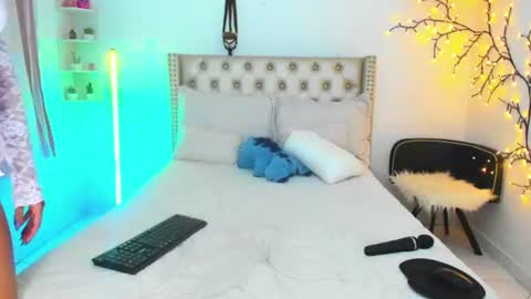 Lena  online show from 07/17/26, 10:03