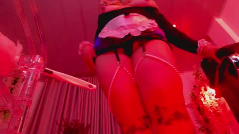 Lenna Kang online show from 01/17/26, 05:05