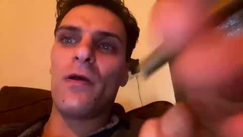 Snapshot of lendariokiss chatting on 09/15/25, 03:23 Armando online show from 09/15/25, 03:23