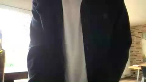 Snapshot of lenn895 chatting on 06/13/26, 04:38 lenn895 online show from 06/13/26, 04:38