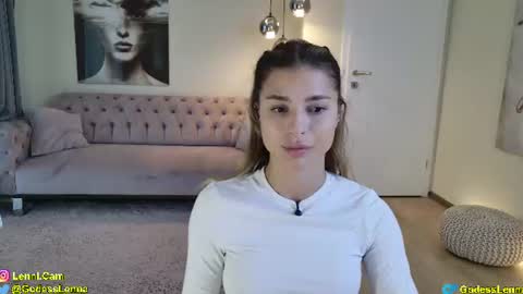 Snapshot of lenna_godess chatting on 07/22/26, 05:21 Lenna Goddess online show from 07/22/26, 05:21