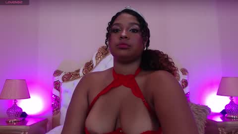 Lenna online show from 09/25/25, 11:36