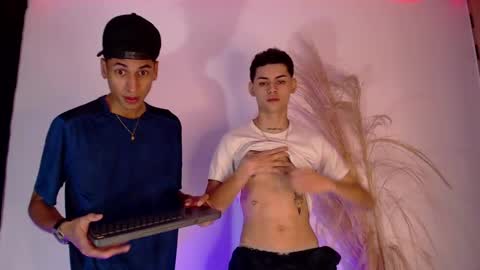 Lenner INDEPENDENT MODEL online show from 01/06/25, 02:04