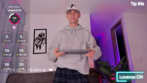 Lenner INDEPENDENT MODEL online show from 01/12/25, 05:45