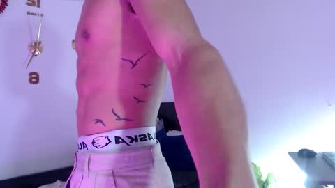 LENSEU online show from 12/18/25, 02:12