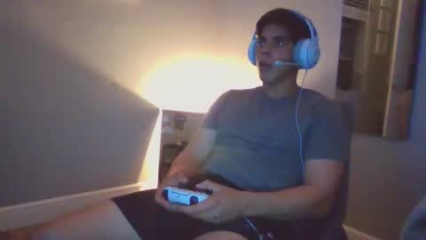 leo7_05 online show from 12/01/25, 03:33