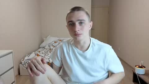 Snapshot of leo__miller chatting on 06/01/26, 01:40 LEO online show from 06/01/26, 01:40