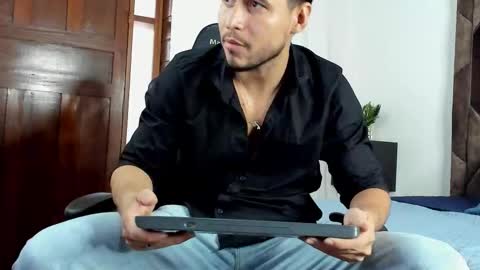 Snapshot of leo_carter1 chatting on 02/28/26, 02:29 leo_carter1 online show from 02/28/26, 02:29