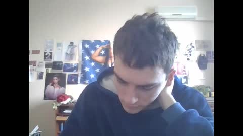 leo_cutie online show from 02/02/26, 09:41