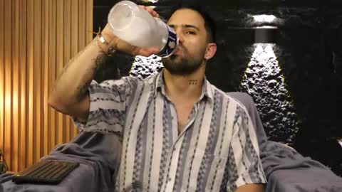 Leo  Diaz online show from 04/19/26, 04:12