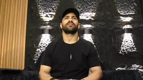 Leo  Diaz online show from 04/28/26, 11:21