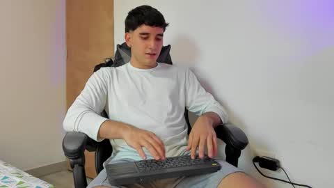 Leo Jones online show from 01/17/25, 10:23