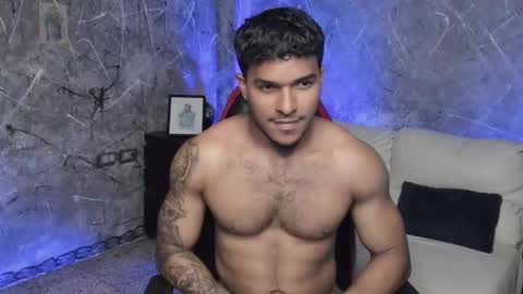 Leo independent model online show from 09/28/25, 01:33