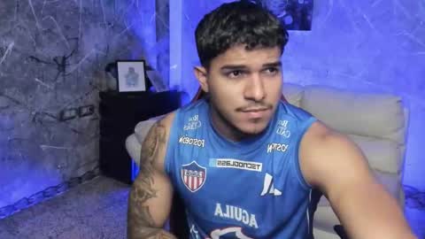 Leo independent model online show from 11/26/25, 02:12