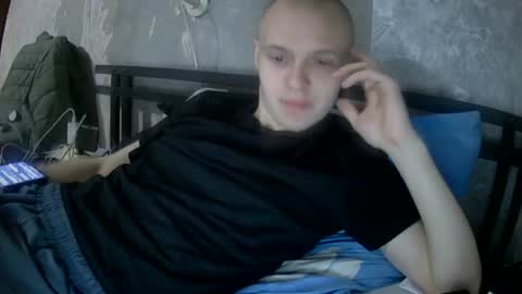 Snapshot of leo_timm chatting on 07/23/26, 07:01 leo_timm online show from 07/23/26, 07:01