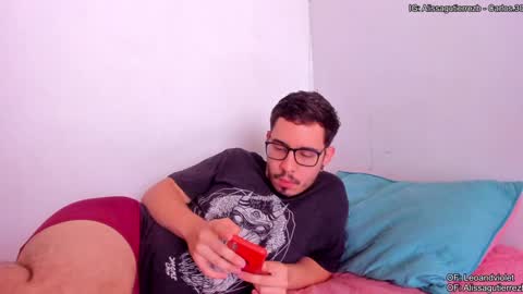 Snapshot of leoandviolet chatting on 01/06/25, 02:47 Carlos  Alissa. Help us to reach 100 likes  online show from 01/06/25, 02:47