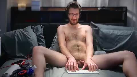 LeoBiggy online show from 02/23/25, 05:34