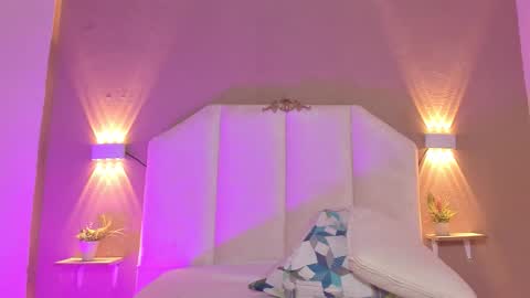 Snapshot of leodovina_16 chatting on 02/12/26, 01:50 Leo online show from 02/12/26, 01:50