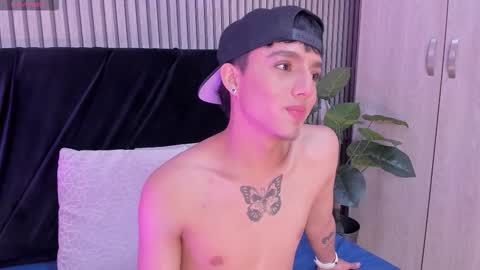 leohard_ online show from 02/06/26, 03:22