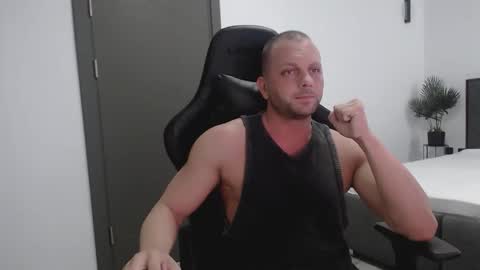 Leo online show from 10/01/25, 05:41