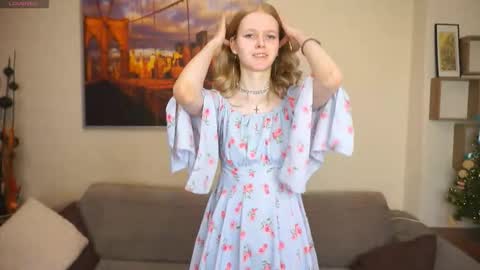 Hello Im Roxy Im just starting my journey here so lets get acquainted online show from 02/27/26, 04:18