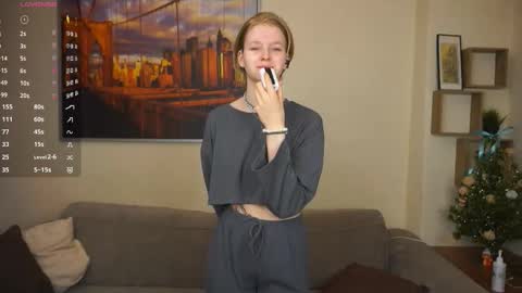 Hello Im Roxy Im just starting my journey here so lets get acquainted online show from 03/07/26, 05:10