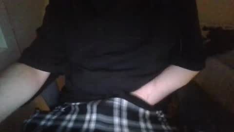 Leon online show from 11/06/25, 10:21