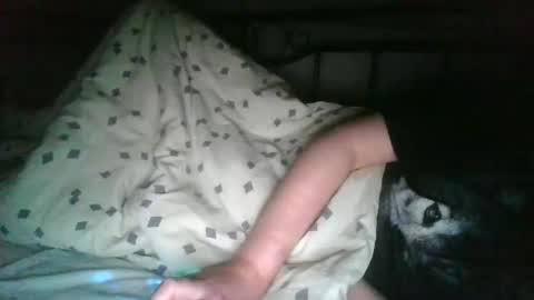 Leon online show from 12/19/25, 11:01