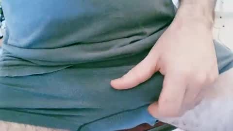 leon_pgorda online show from 12/04/25, 03:21