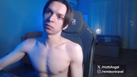 Leon online show from 02/27/26, 06:19