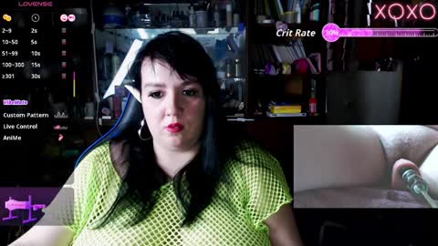 Snapshot of leona_harrison chatting on 11/03/25, 01:12 Leona Harrison online show from 11/03/25, 01:12