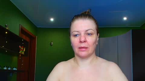 Leona tracie online show from 05/14/26, 03:35