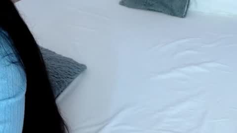 LUCY online show from 10/02/25, 10:17