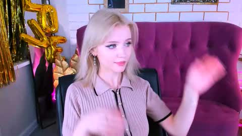 leonastone online show from 09/18/25, 06:21