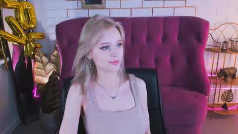 leonastone online show from 10/10/25, 05:45