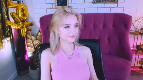 leonastone online show from 10/17/25, 05:04