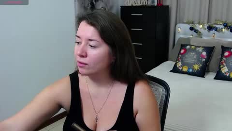 Leone Noir online show from 12/18/25, 07:47