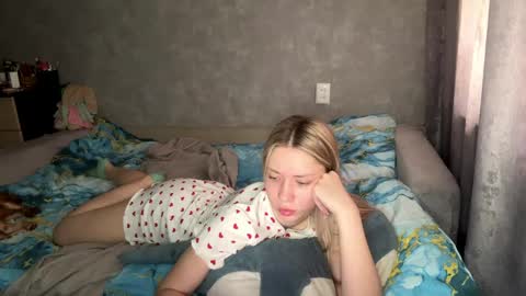 Snapshot of leonegoodnough chatting on 05/15/26, 06:31 Eva online show from 05/15/26, 06:31